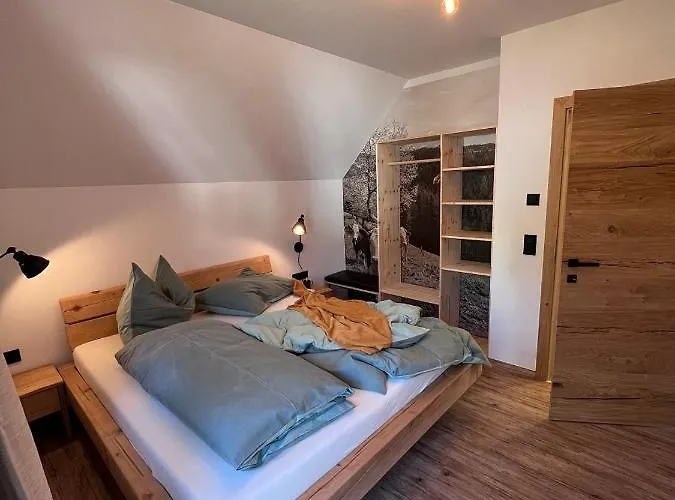 Lichtenegger דירה